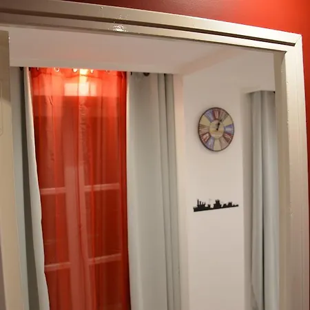 Montmartre Apartment *